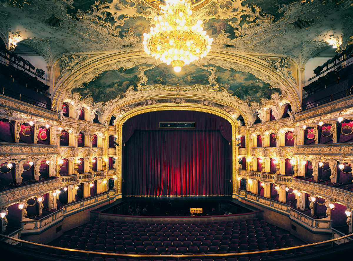 opera interier